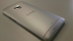 au、Android4.4へのOSアップデート予定製品を発表！HTC J One HTL22など5機種を予定
