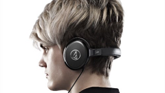 髪型を気にしなくていいバックバンド式ヘッドホン！audio-technica「ATH-S600」