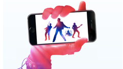 iTunesユーザーに向けて、ロックバンド「U2」の最新アルバムが無料DLできるキャンペーン開催中！
