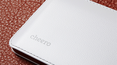 まるで長財布のよう！cheeroから革のようなデザインのケーブル内蔵バッテリー登場