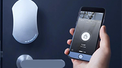 メールやLINEで合鍵を渡す時代到来！スマホがドアの鍵になる「Akerun」発売
